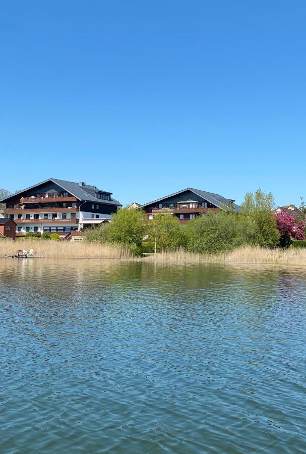 Apartment Am See 샬베우츠 외부 사진
